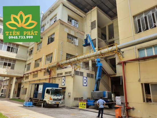 CHO THUÊ XE NÂNG NGƯỜI TẠI KCN PHÚ CHÁNH BÌNH DƯƠNG 0838.567.678