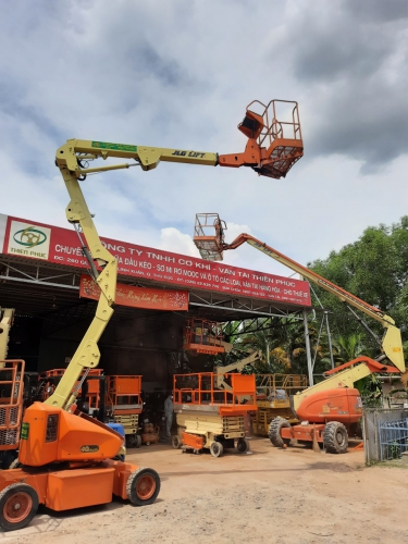 14m làm việc dạng Boomlift  JLG N40E