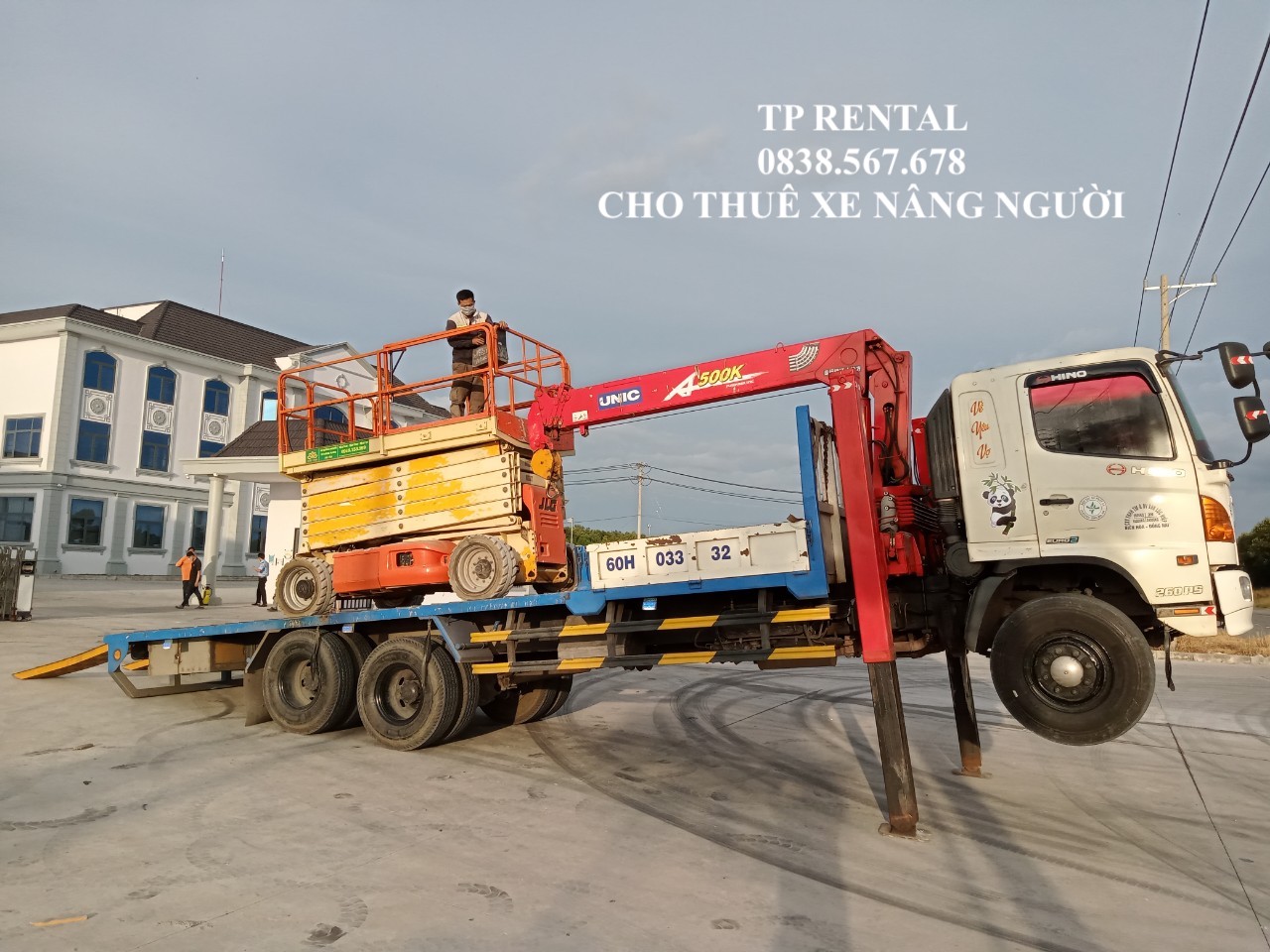 14m làm việc dạng cắt kéo chạy điện JLG 4069 LE