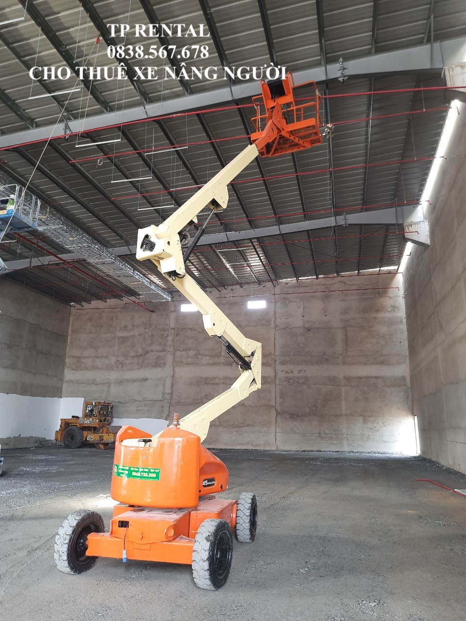 Cho thuê xe nâng người JLG N40E